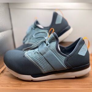 KURU Pivot Sneakers Women’s Size 10.5 Medium Orion Blue Comfort Walking Shoes